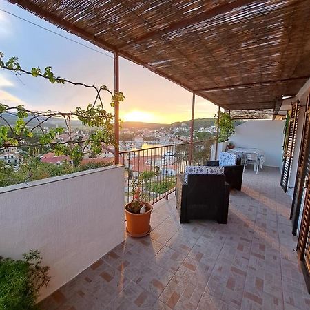 Apartment Sea View Елса Экстерьер фото